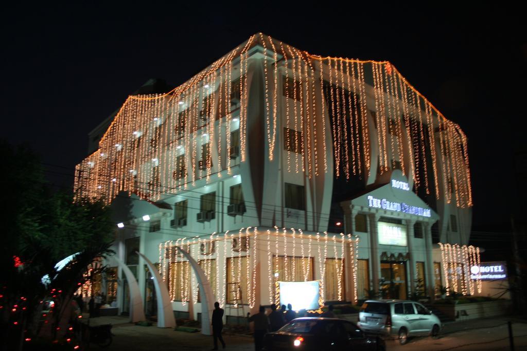 Hotel The Grand Chandiram Kota  Exterior photo